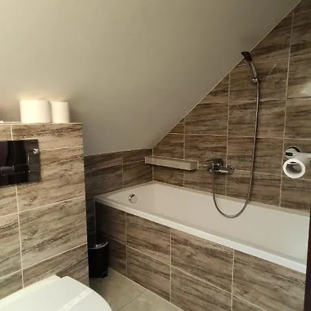 Amaretto 3* 비스와