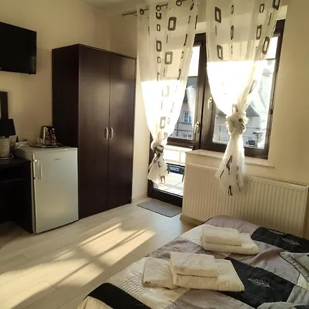 Amaretto ベッド・アンド・ブレックファスト 3*